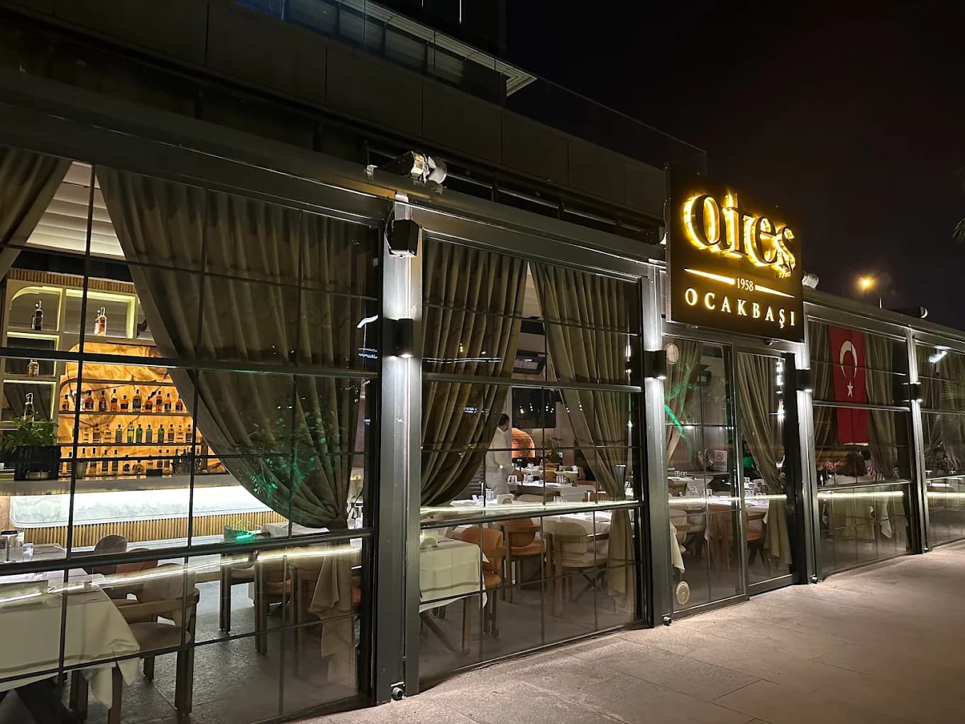 Ateş Ocakbaşı Bostanlı